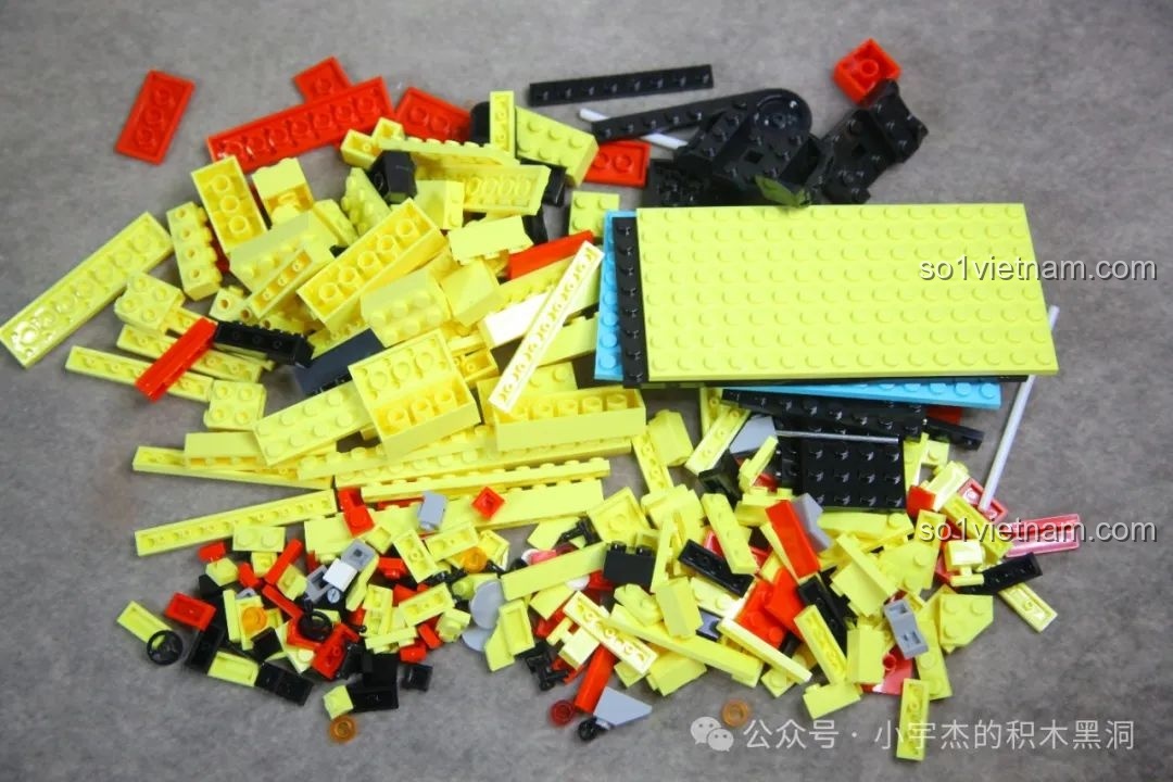 Mặt dưới của phần thân dưới xe buýt