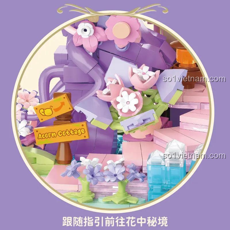 集域Zoin FT101 Hoa Kính Bí Mật Hoa Chi tiết ngôi nhà cổ tích màu nâu với mái nhà màu cam và cửa sổ màu vàng